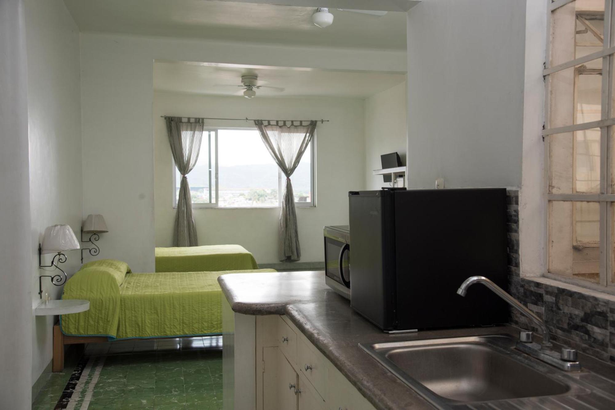 Hotel Suites Cordoba Bagian luar foto