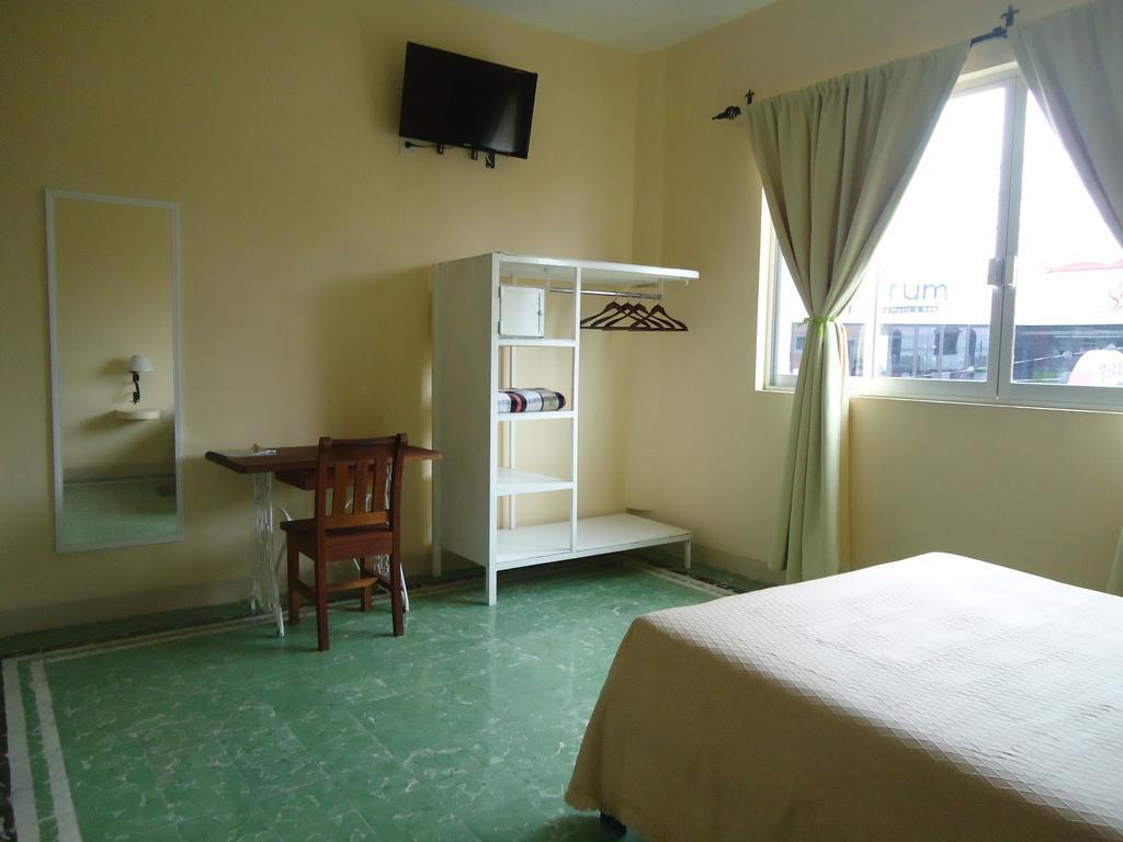 Hotel Suites Cordoba Ruang foto